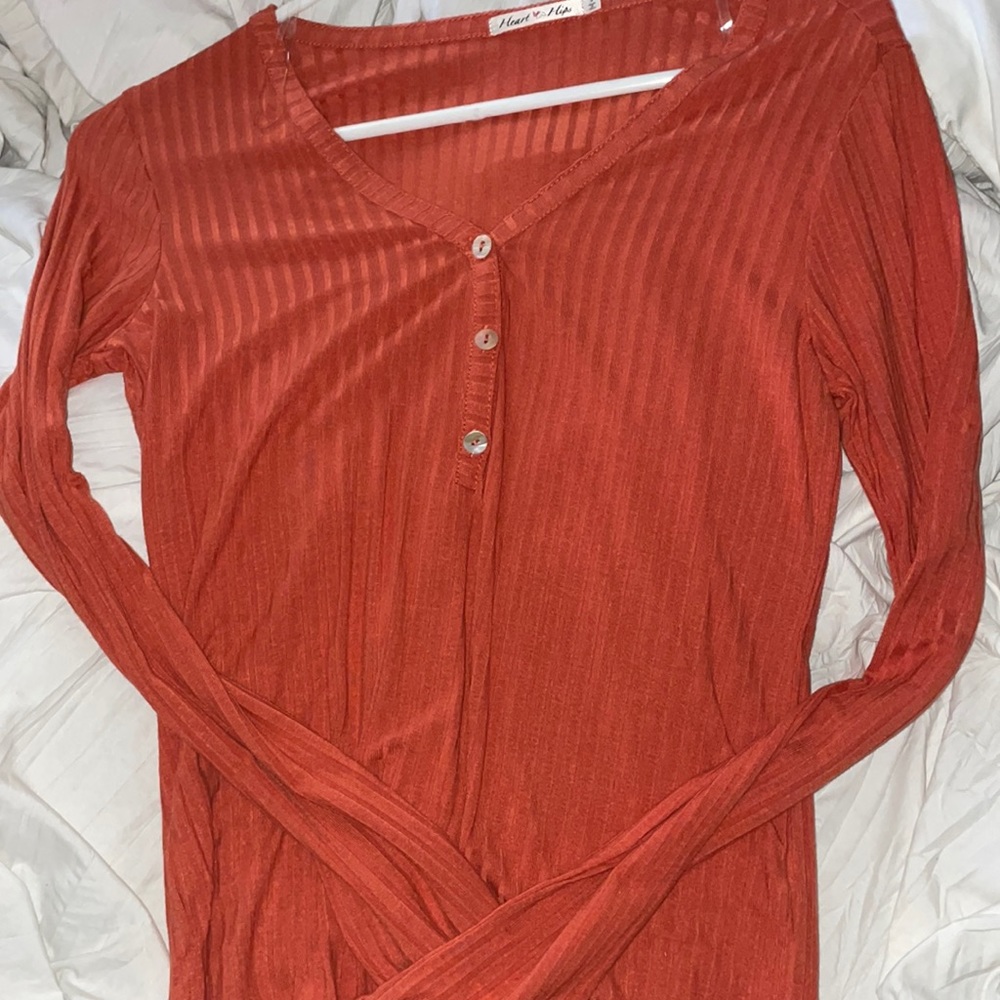 Size Small Heart Hips long sleeve tee